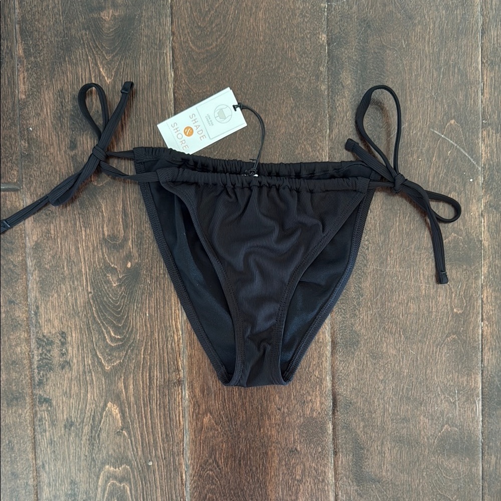 Target Shade & Shore Black Low Rise Cheeky String Swim Bottom XS 0-2